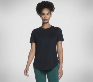 Camiseta Skechers GO DRI SWIFT Tunic Tee Mujer Negros | 804613FTN